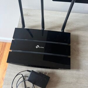 TP-LINK AC1750 Wireless Dual Band Gigabit Router (Archer C7) Used